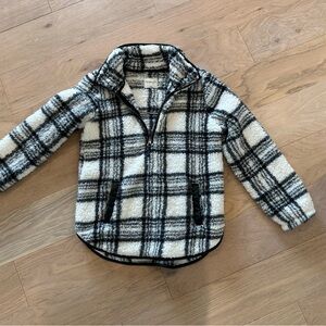 Abercrombie & Fitch Black and White Hoodie